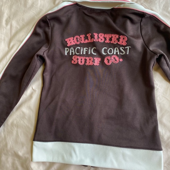 Hollister zip athletic jacket - Picture 2 of 6